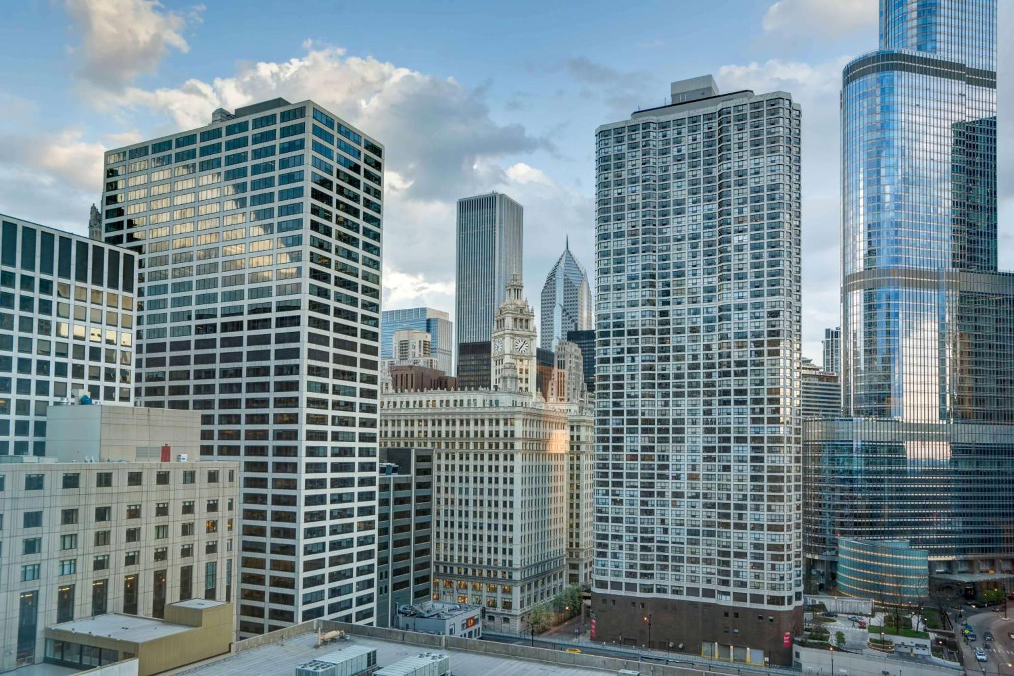 Homewood Suites By Hilton Chicago Downtown Bagian luar foto