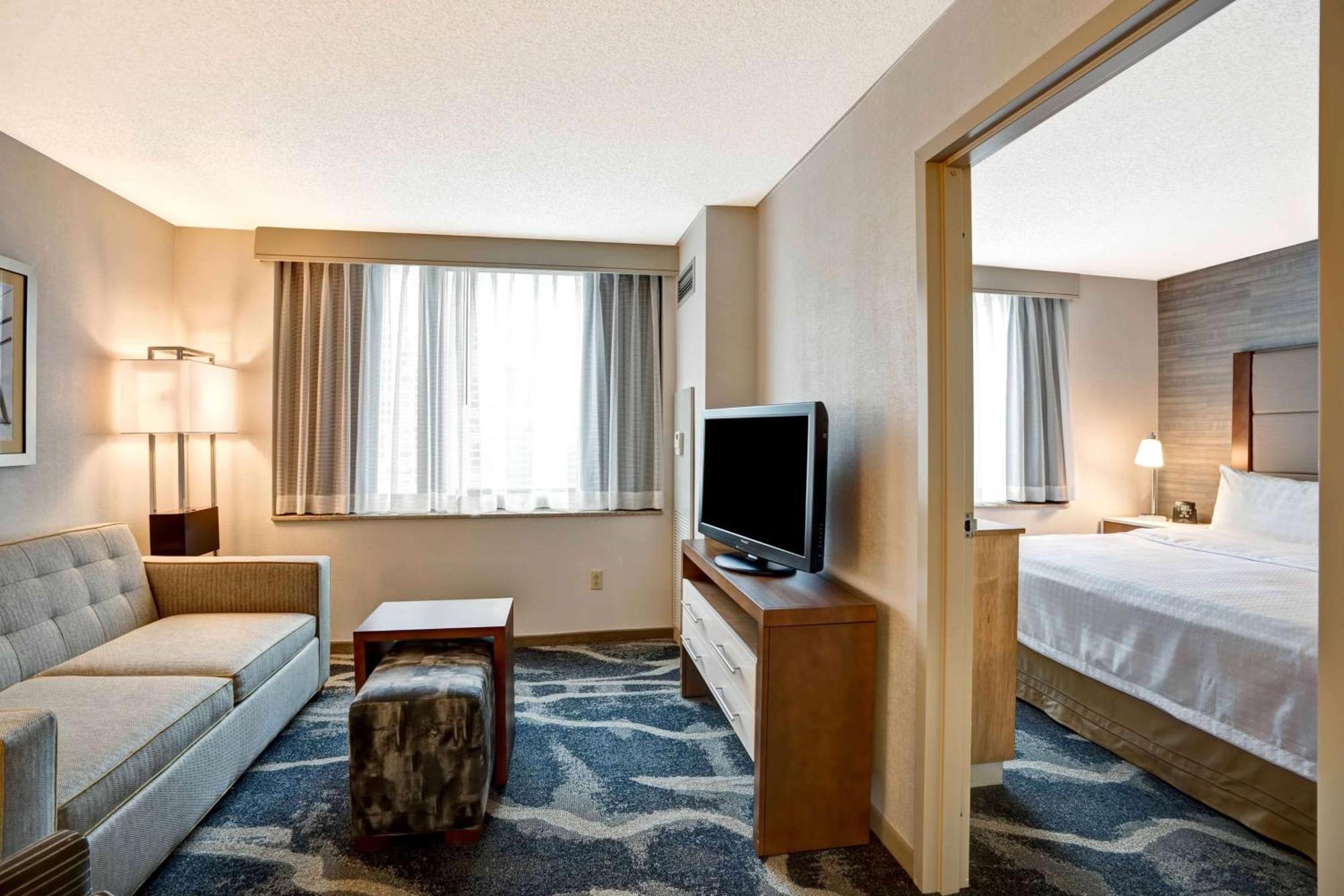 Homewood Suites By Hilton Chicago Downtown Bagian luar foto