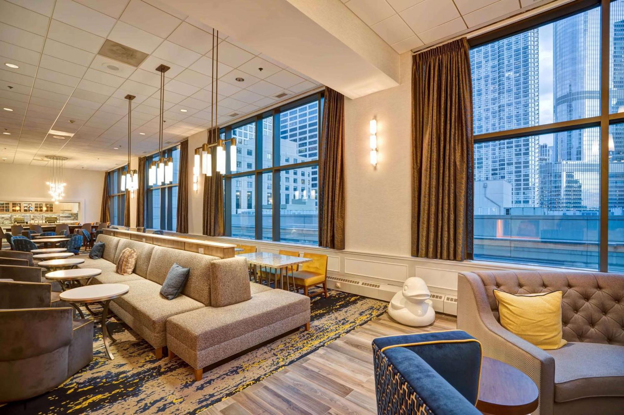 Homewood Suites By Hilton Chicago Downtown Bagian luar foto